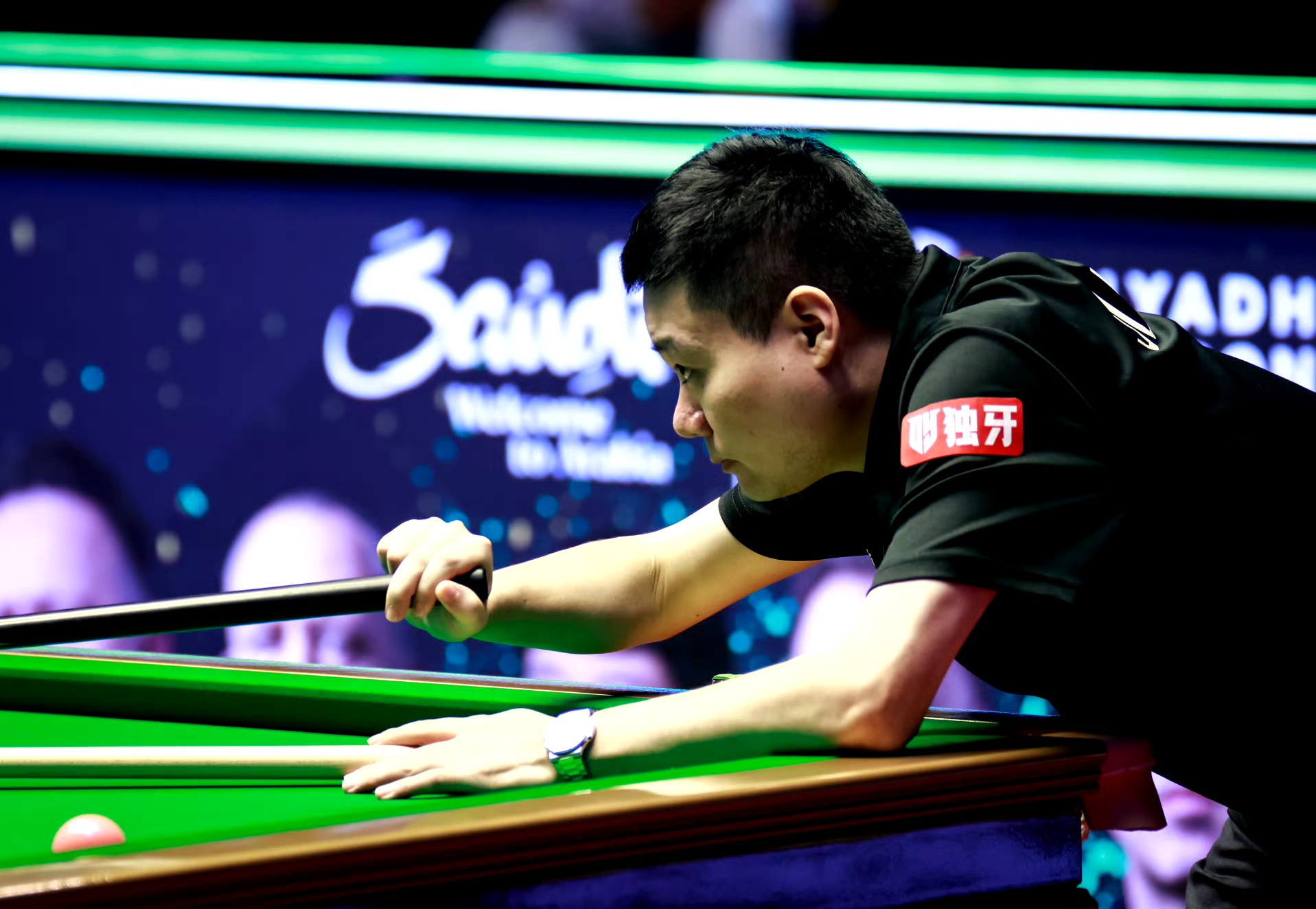 包含经典对决再现，球员间大秀个人技术绝活的词条